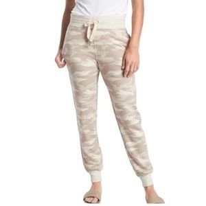 NWT Athleta Balance Camo Jogger Size Small in Camo Luxe Oatmeal Heather
